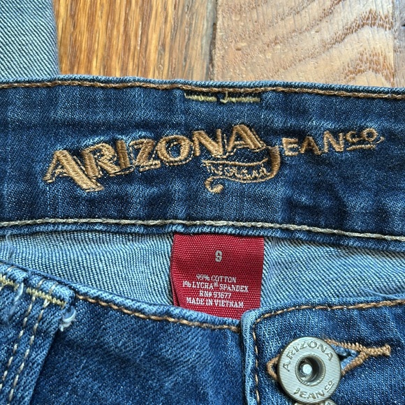 Arizona capris - Picture 2 of 3